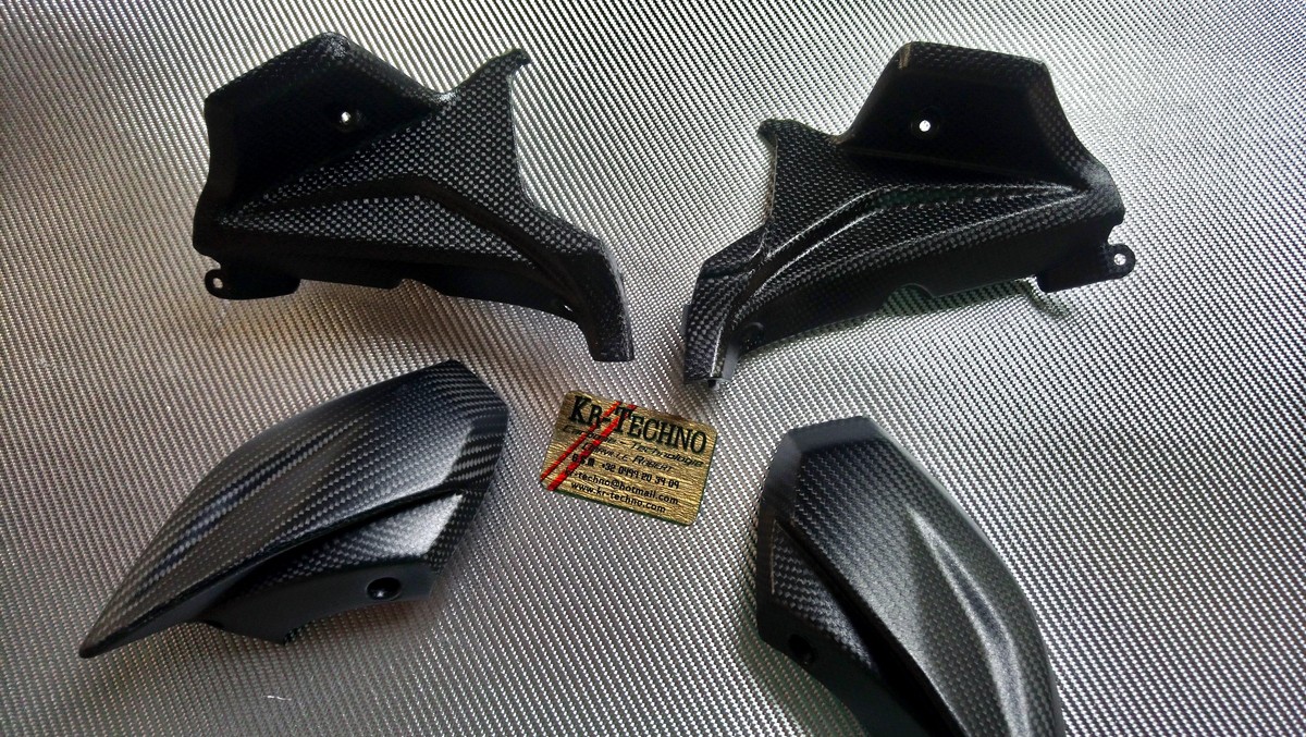set of 4 carbon parts for dashboard and upper fairing shell