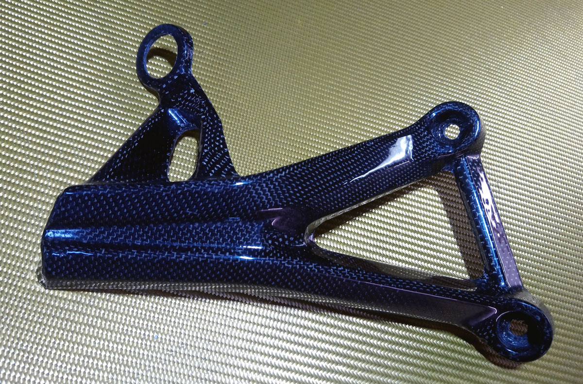 exhaust support Racing Carbon 
