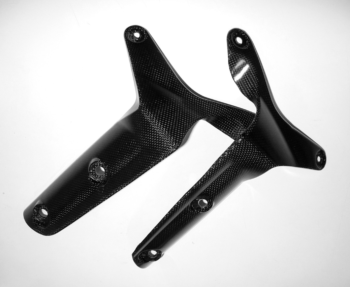 Front fender support Carbon 